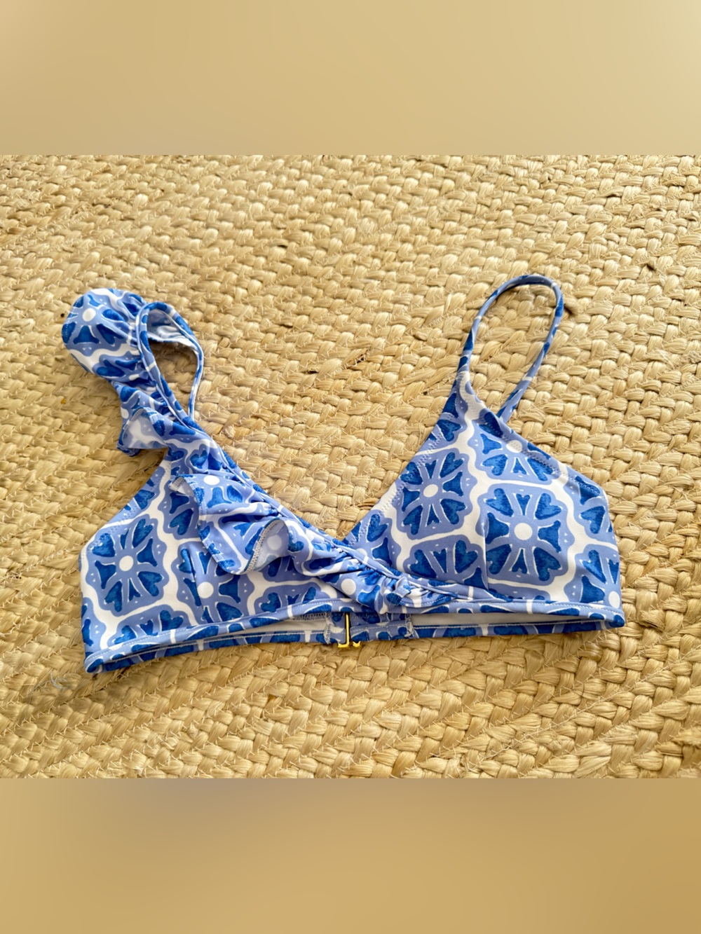 Vineyard Vines Blue Tile-Print ruffle Bikini Top small